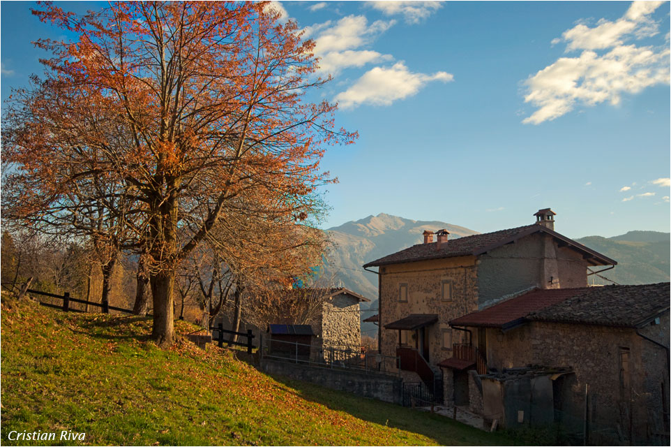 Monte Cancervo da Pianca: ultime baite dell'abitato di Pianca