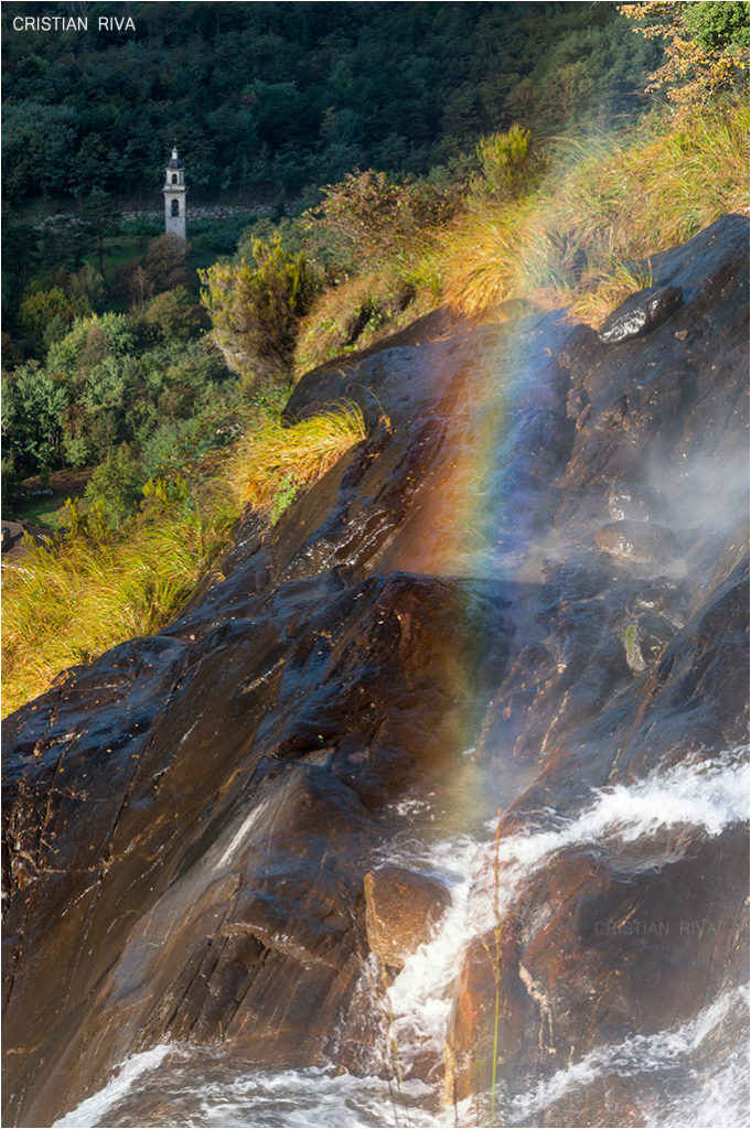 Acquafraggia - Anello tra Savogno e Dasile: cascata dell'acquafraggia