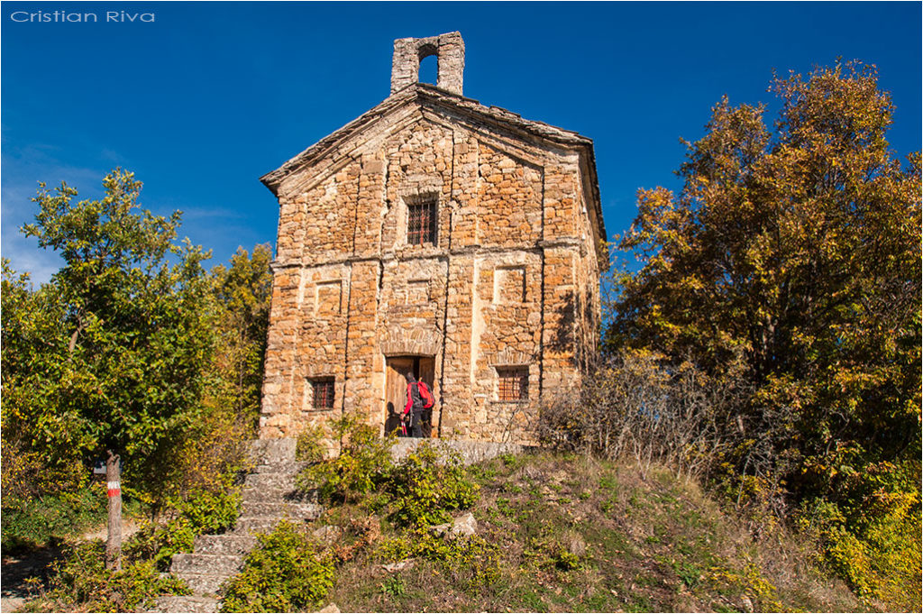 Val Trebbia e Brugnello: Oratorio di Sant'Anna a Pietranera