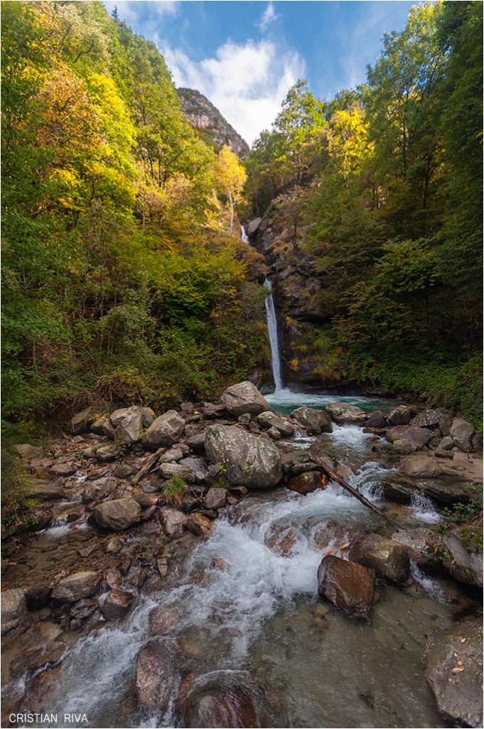 Acquafraggia - Anello tra Savogno e Dasile: cascata