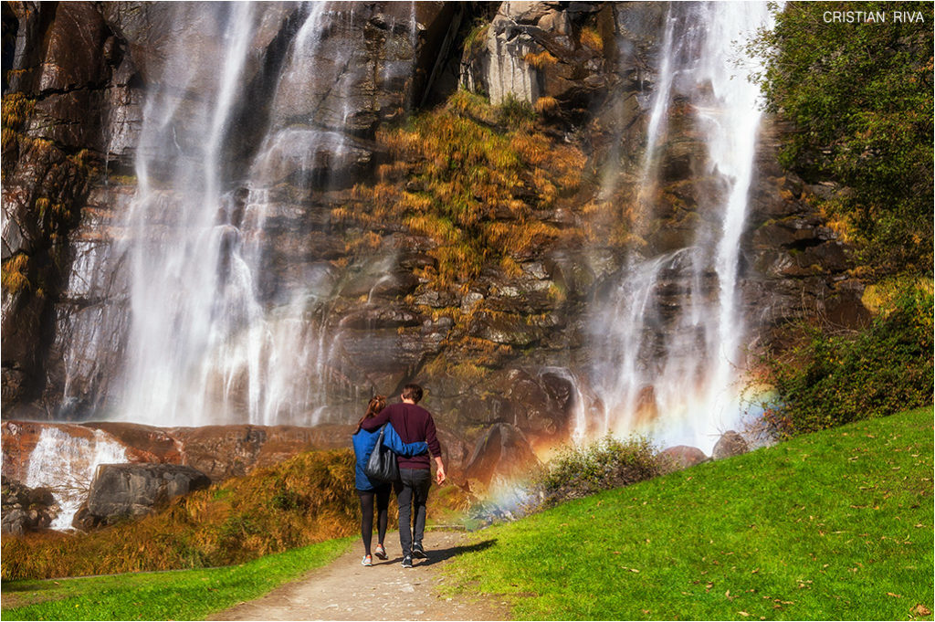 Acquafraggia - Anello tra Savogno e Dasile: la cascata dell'Acquafraggia