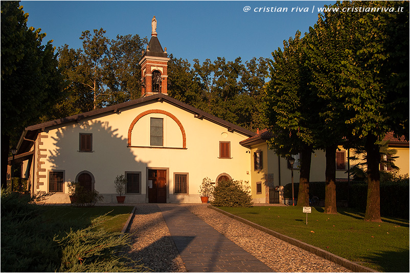 Bergamo, sentiero Ilaria: santuario Madonna della Castagna