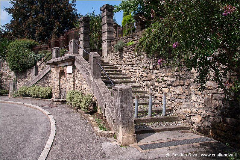 Bergamo, scaletta di Santa Lucia Vecchia