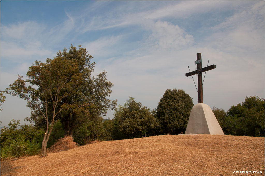 Monte Orfano: Croce di Coccaglio